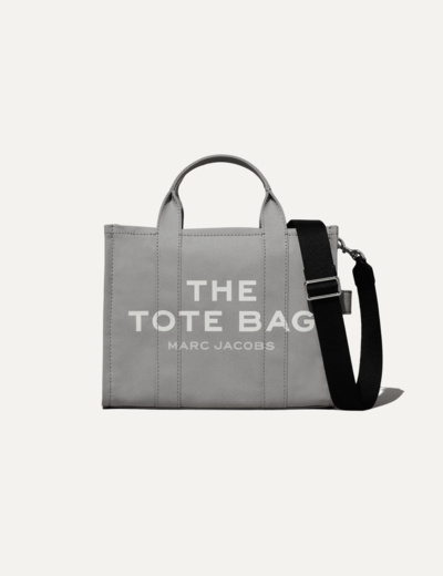 THE MEDIUM TOTE